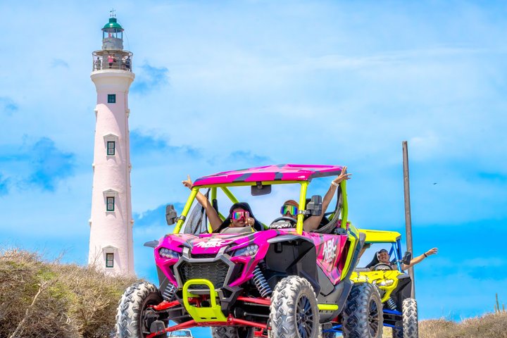 Aruba UTV-eventyr, der kører gennem ørkenstier til Natural Pool, foto 6 | wizardtrip