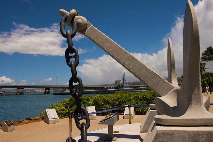 Tur til Pearl Harbor og Honolulu-vartegn, inklusive USS Arizona og USS Missouri, foto 18 | wizardtrip