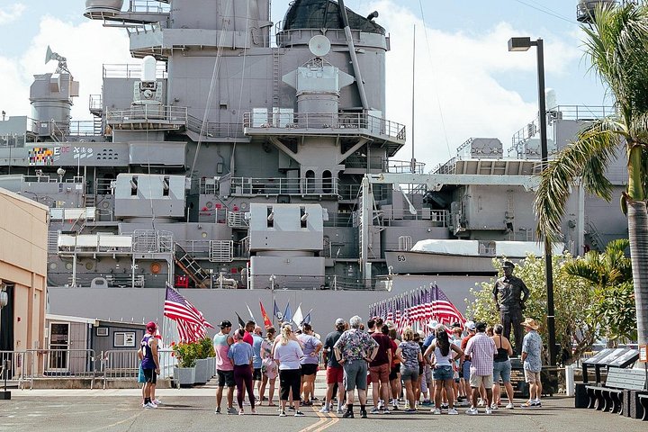 Tur til Pearl Harbor og Honolulu-vartegn, inklusive USS Arizona og USS Missouri, foto 21 | wizardtrip