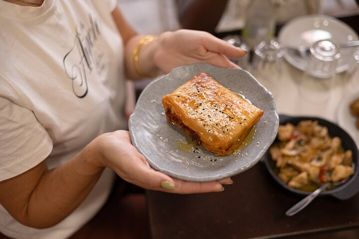 ギリシャのアテネでの食のウォーキングツアー。地元の市場や食料品店を巡ります、写真9 | wizardtrip