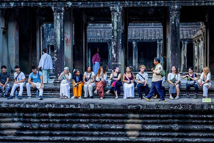 Soloppgang over det praktfulle Angkor Wat tempelkompleks i Siem Reap, Kambodsja, foto 6 | wizardtrip