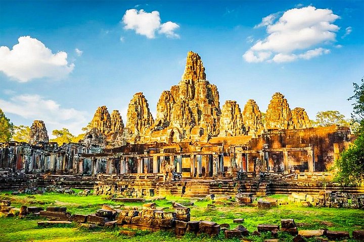 Soloppgang over det praktfulle Angkor Wat tempelkompleks i Siem Reap, Kambodsja, foto 21 | wizardtrip