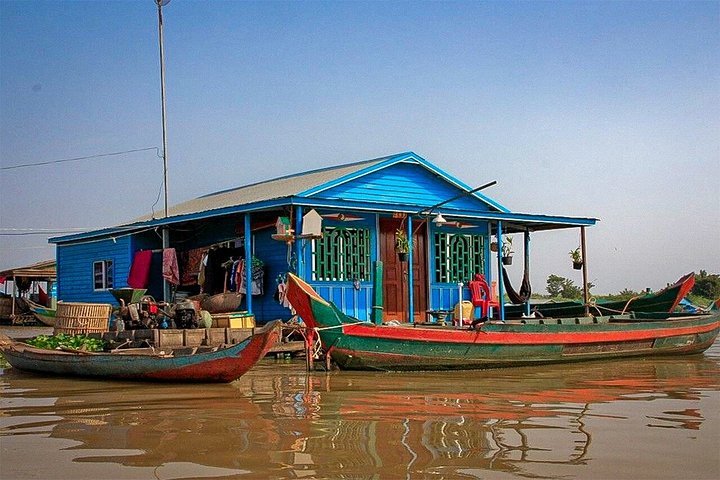 Boat tour of Kampong Phluk floating village on Tonle Sap lake, Siem Reap, photo 20 | wizardtrip