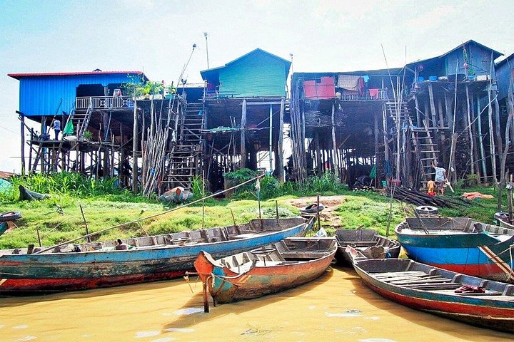 Boat tour of Kampong Phluk floating village on Tonle Sap lake, Siem Reap, photo 28 | wizardtrip