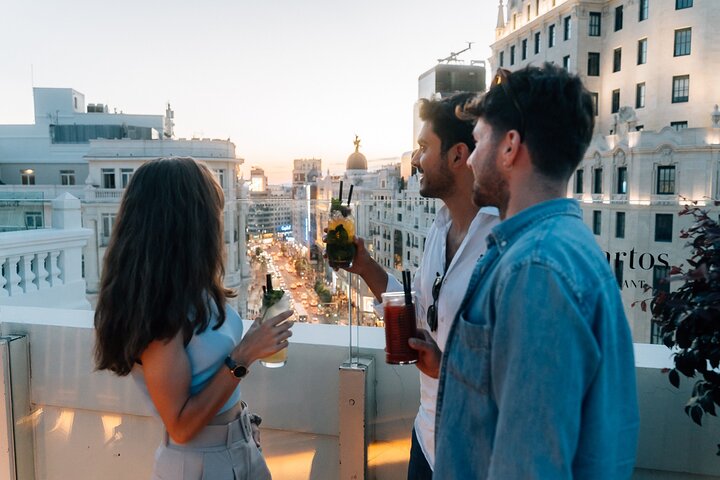 Madrid Tapas & Wine Tour avec Vues Panoramiques et Guide Local | wizardtrip