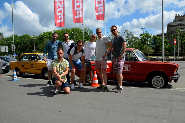 Private Retro-Fiat-Tour durch Warschaus historische Altstadt, Schlossplatz und Wahrzeichen, Foto 11 | wizardtrip
