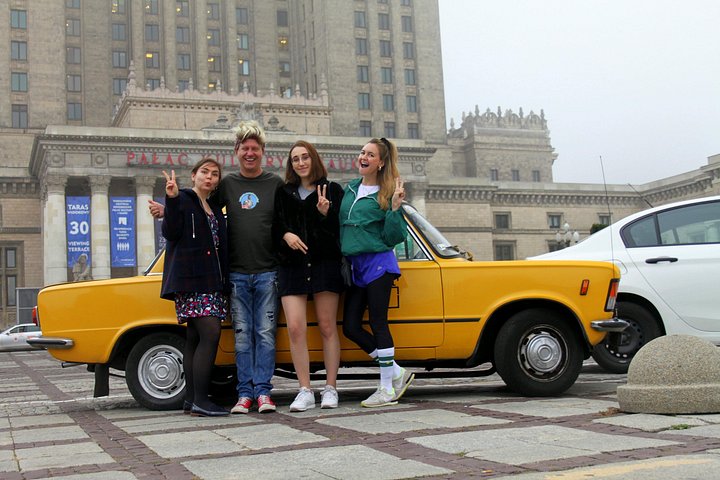 Private Retro-Fiat-Tour durch Warschaus historische Altstadt, Schlossplatz und Wahrzeichen, Foto 12 | wizardtrip