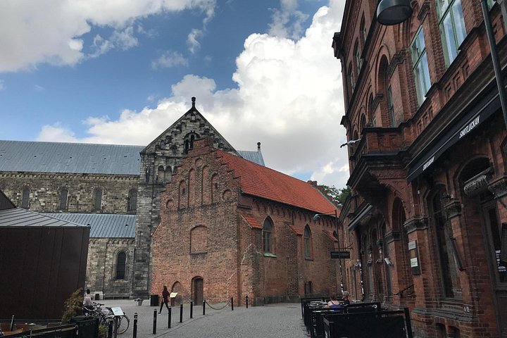 Explora Malmö y Lund en una excursión de un día desde Copenhague, cruzando el Puente de Øresund a Suecia, foto 16 | wizardtrip
