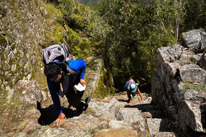 Wandern Sie auf dem Inka-Pfad nach Machu Picchu, erkunden Sie alte Ruinen und atemberaubende Andenlandschaften, Foto 8 | wizardtrip
