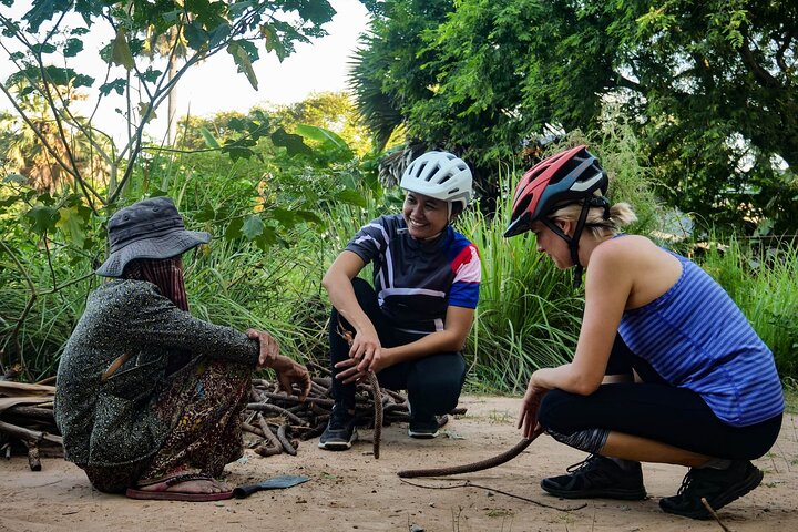 Radtour durch die antiken Angkor-Tempel und die üppige kambodschanische Landschaft bei Siem Reap, Foto 12 | wizardtrip