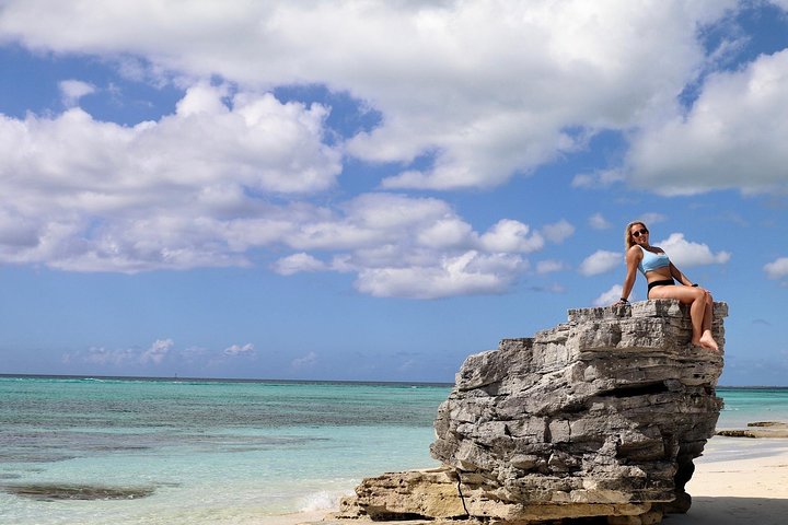Excursão de snorkel em Grace Bay, Providenciales, com exploração de recifes, visita à Ilha das Iguanas e atividades aquáticas, foto 11 | wizardtrip