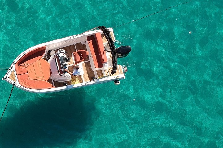 Privat båttur som utforskar Elafitiöarna nära Dubrovnik, Kroatien, med bad och ö-hoppning, foto 7 | wizardtrip