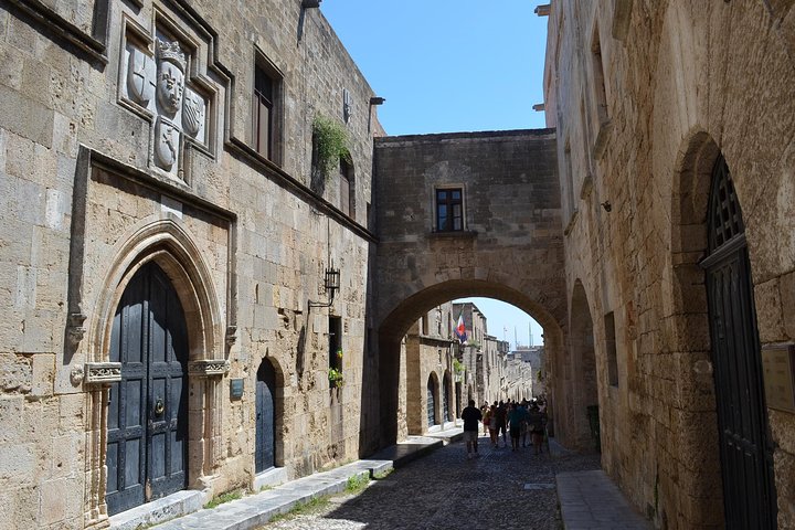 Explore a histórica cidade medieval de Rodes num passeio guiado a pé, descobrindo a sua rica história e marcos, foto 22 | wizardtrip