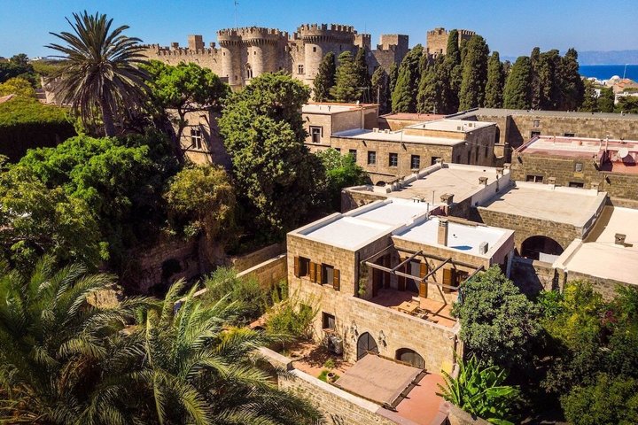 Explore a histórica cidade medieval de Rodes num passeio guiado a pé, descobrindo a sua rica história e marcos, foto 43 | wizardtrip