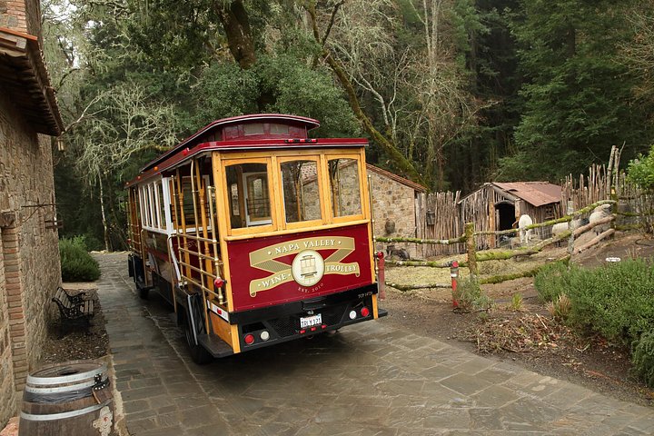 Fahren Sie in einer historischen Seilbahn-Nachbildung durch die Weinberge des Napa Valley, besuchen Sie Weingüter und genießen Sie malerische Ausblicke, Foto 10 | wizardtrip