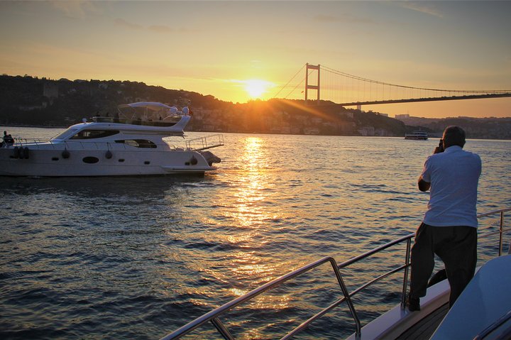 Luxury yacht cruise on Istanbul's Bosphorus at sunset, offering city views and refreshments, photo 18 | wizardtrip