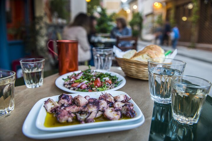 Athènes : Visite Gourmande Authentique (Petit Groupe) | wizardtrip