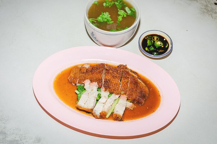 Un voyage culinaire à travers la vieille ville de Bangkok, avec diverses dégustations de street food et des transports locaux, photo 10 | wizardtrip