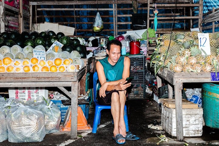 Ontdek Phuket's levendige streetfood scene met diverse proeverijen in Old Town, foto 9 | wizardtrip