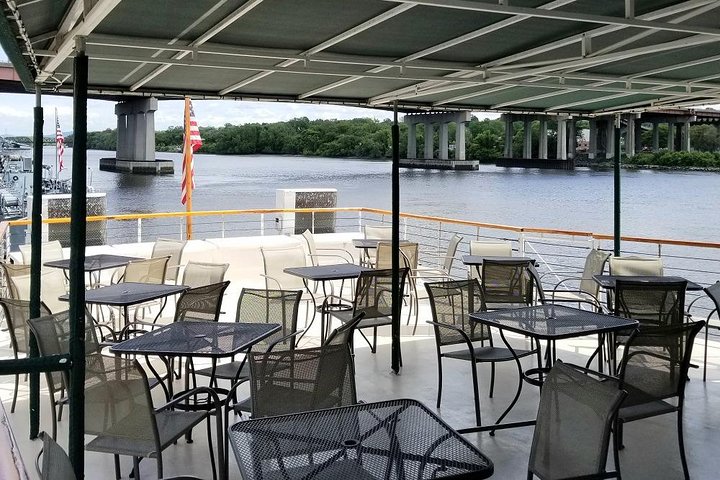 Panoramische cruise op de Hudson River met uitzicht op de monumenten van Albany en de natuur, foto 12 | wizardtrip