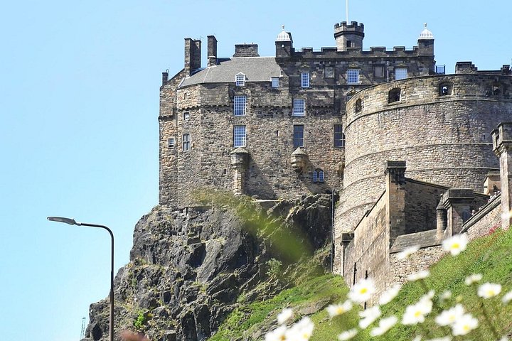 Guidet vandretur på Edinburgh Castle-området med hopp over køen-inngangsbilletter inkludert, foto 8 | wizardtrip
