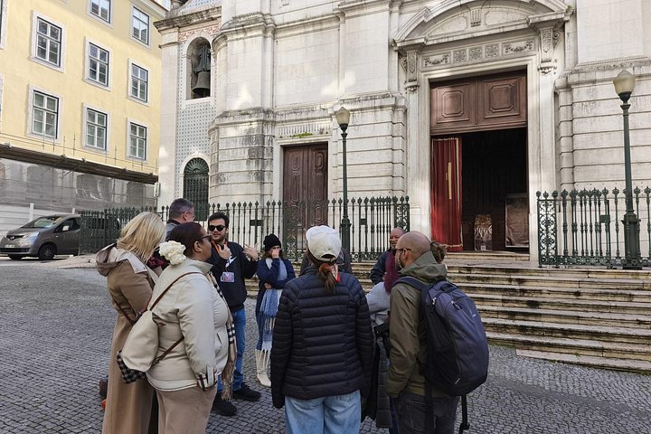Privat vandretur som utforsker historiske Lisboa-landemerker, nabolag og utsiktspunkter, foto 7 | wizardtrip