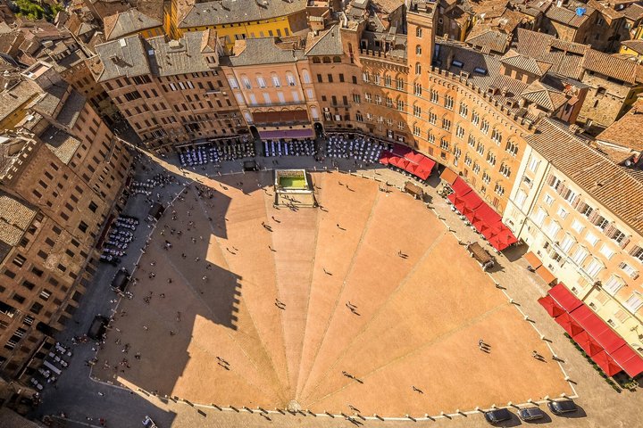 Dagvullende tour door Toscane met bezoek aan Pisa, San Gimignano en Siena met wijnproeverij, foto 16 | wizardtrip