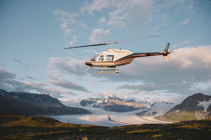 Helikoptertour over gletsjers en bergen nabij Anchorage, Alaska, met meerdere landingen, foto 10 | wizardtrip
