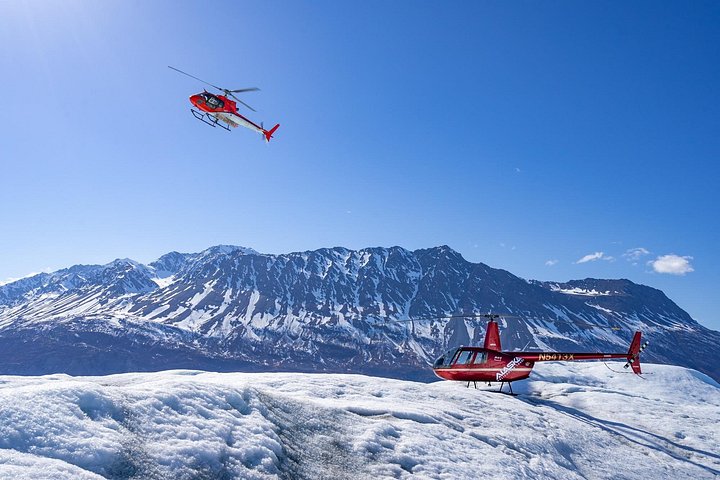 Helikoptertur over Knik-gletsjeren i Alaska med landing på isen, foto 8 | wizardtrip