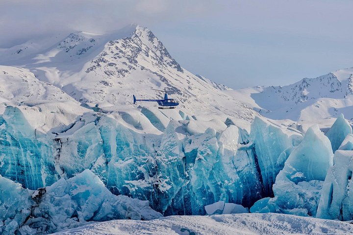 Helikoptertur over Knik-gletsjeren i Alaska med landing på isen, foto 10 | wizardtrip