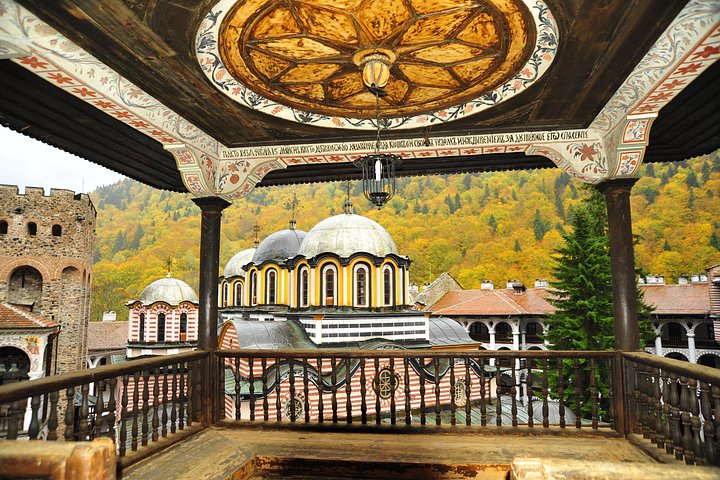 Dagstur fra Sofia til Rila Kloster og Boyana Kirke, UNESCO-steder i Bulgarien, foto 7 | wizardtrip