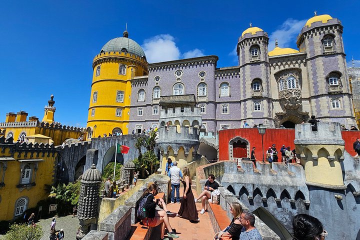 Day trip from Lisbon to Sintra and Cascais, featuring Pena Palace, Cabo da Roca, and coastal views, photo 14 | wizardtrip