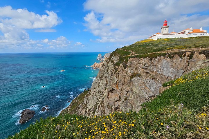 Day trip from Lisbon to Sintra and Cascais, featuring Pena Palace, Cabo da Roca, and coastal views, photo 24 | wizardtrip