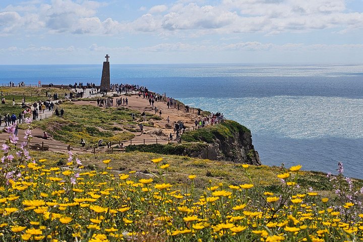 Day trip from Lisbon to Sintra and Cascais, featuring Pena Palace, Cabo da Roca, and coastal views, photo 25 | wizardtrip