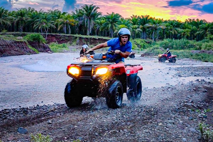 Oplev en spændende ATV-tur gennem Costa Ricas regnskov, besøg vandfald og nyd naturskønne udsigter, foto 6 | wizardtrip