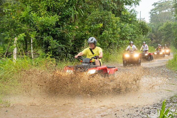 Oplev en spændende ATV-tur gennem Costa Ricas regnskov, besøg vandfald og nyd naturskønne udsigter, foto 9 | wizardtrip