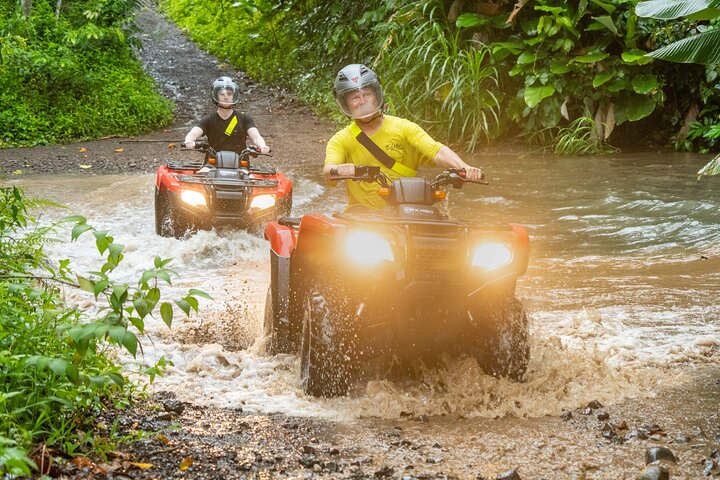 Oplev en spændende ATV-tur gennem Costa Ricas regnskov, besøg vandfald og nyd naturskønne udsigter, foto 12 | wizardtrip