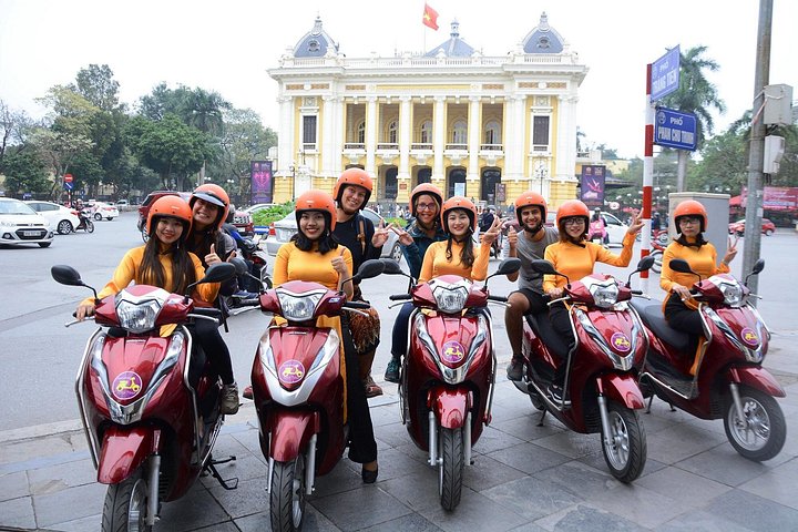 Hanoi Motorbike Tours Led By Women: Hanoi City Insight Motorbike Tours | wizardtrip