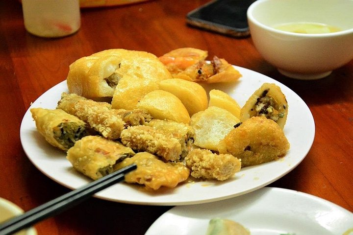 Nächtliche Motorrad-Food-Tour in Hanoi, Vietnam, mit lokaler Küche und Sehenswürdigkeiten, Foto 10 | wizardtrip
