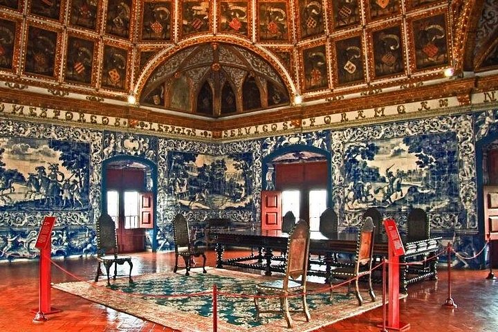 Guided tour of Sintra's palaces and Cascais from Lisbon, Portugal, photo 18 | wizardtrip