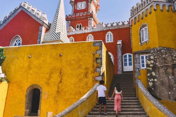 Guided tour of Sintra's palaces and Cascais from Lisbon, Portugal, photo 27 | wizardtrip