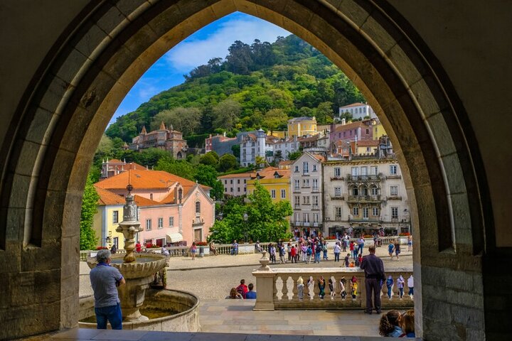 Guided tour of Sintra's palaces and Cascais from Lisbon, Portugal, photo 28 | wizardtrip