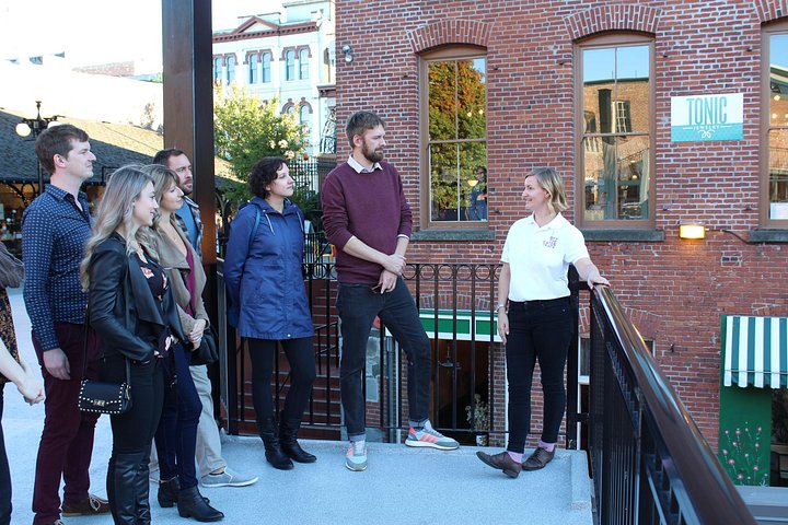 Tour culinário explorando a histórica Chinatown e Old Town de Victoria com degustações, foto 12 | wizardtrip