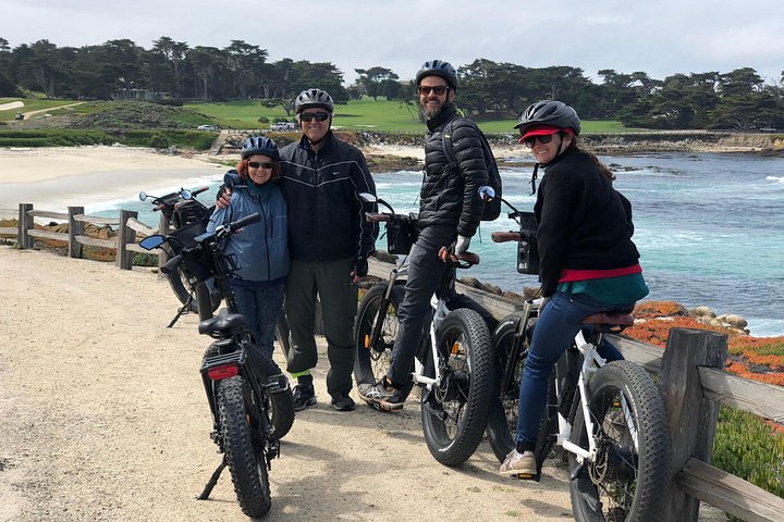 Tour guidato in e-bike lungo la panoramica 17-Mile Drive di Monterey, con viste sulla costa e monumenti, foto 12 | wizardtrip