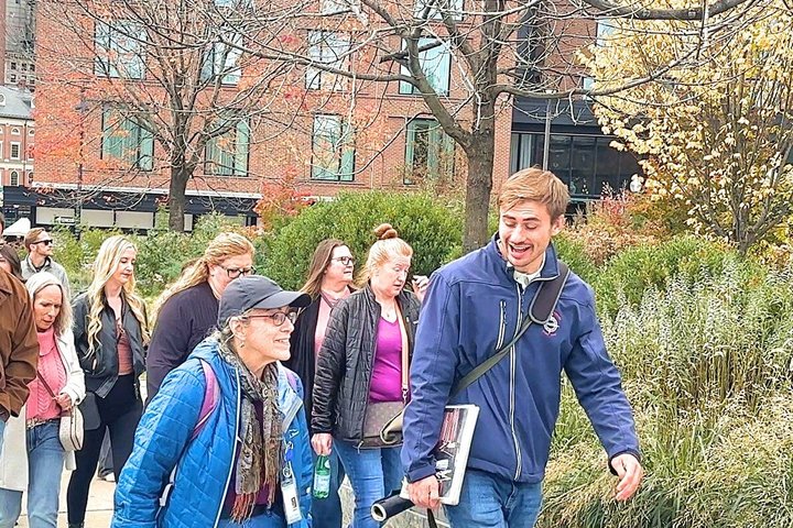 Boston's historic Freedom Trail walking tour with expert guide, photo 7 | wizardtrip