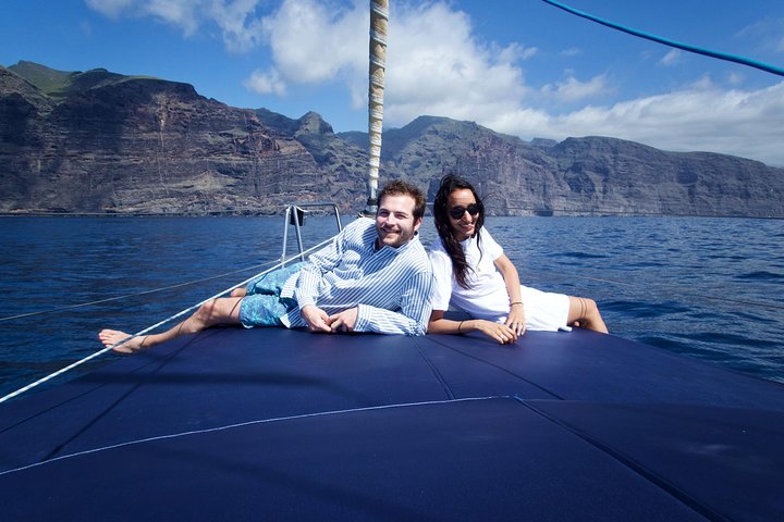 Hvalspaning og seiltur langs Los Gigantes-klippene på Tenerife, Spania, foto 10 | wizardtrip