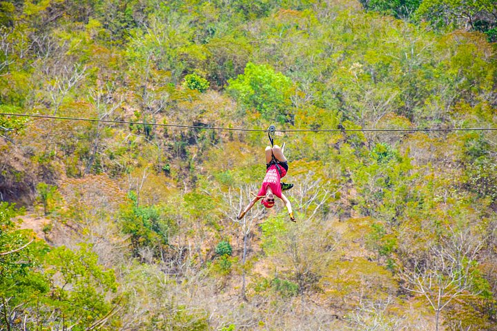 Découvrez la tyrolienne, les trajets en jet boat et les aventures dans la jungle à Puerto Vallarta, photo 17 | wizardtrip