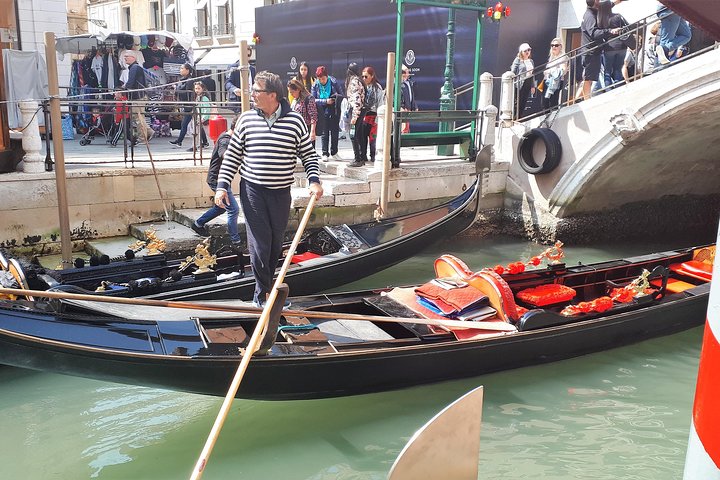 Excursion guidée d'une journée à Venise depuis Milan, avec des monuments emblématiques et une promenade en bateau, photo 15 | wizardtrip