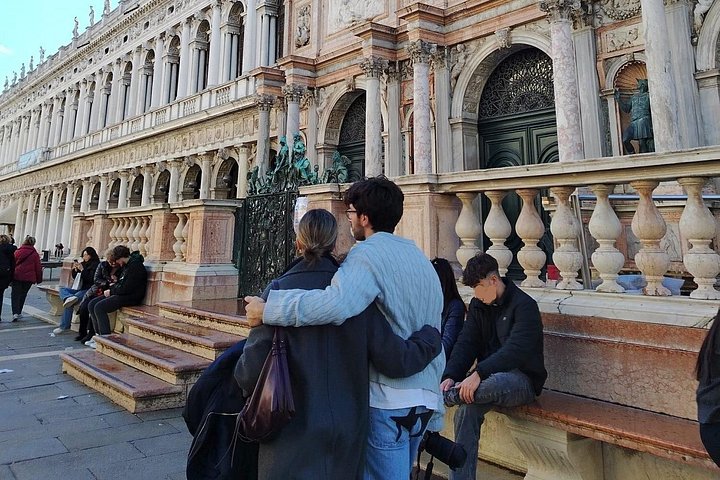 Excursion guidée d'une journée à Venise depuis Milan, avec des monuments emblématiques et une promenade en bateau, photo 20 | wizardtrip