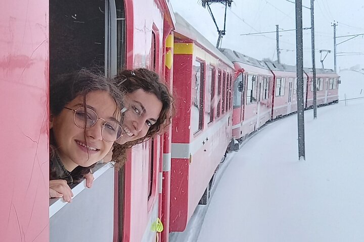ミラノからサンモリッツへのスイスアルプスを巡る景色の良い列車旅、ベルニナ・レッドトレイン、写真25 | wizardtrip